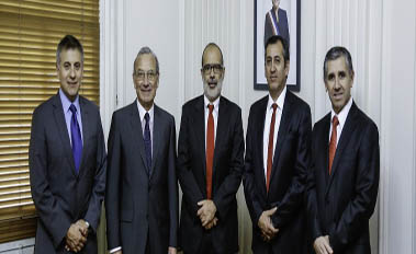 Consejo Directivo del Coordinador Eléctrico Nacional se reunió con el Ministro de Hacienda, Rodrigo Valdés