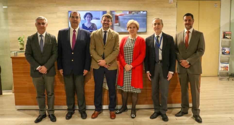 Imagen Ministerio de Energía y Coordinador valoran la integración de guías de buenas prácticas en bases de licitación para obras de transmisión